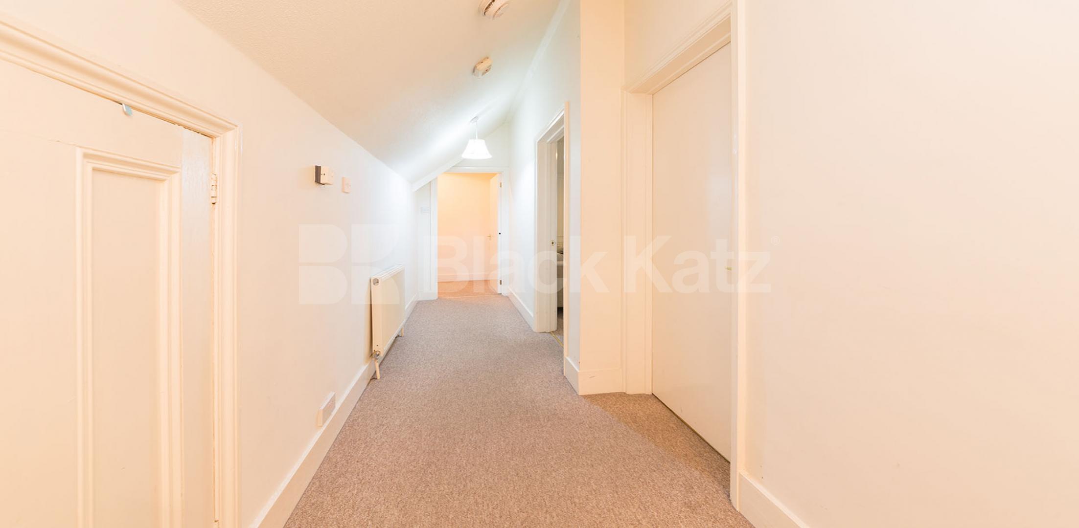 			NEW INSTRUCTION! AVAIL 6/4/19, 2 Bedroom, 1 bath, 1 reception Flat			 Strathray Gardens, SWISS COTTAGE